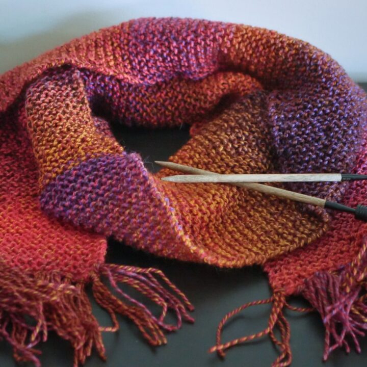 The Learn to Knit Scarf - FREE Absolute Beginner Knitting Tutorial